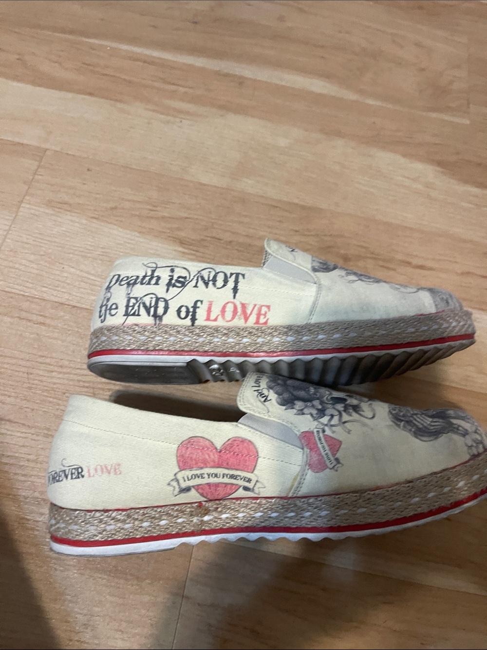 Goby Canvas Slip-On Shoes with Skull & Script Graphic - Cream - Picture 4 of 6